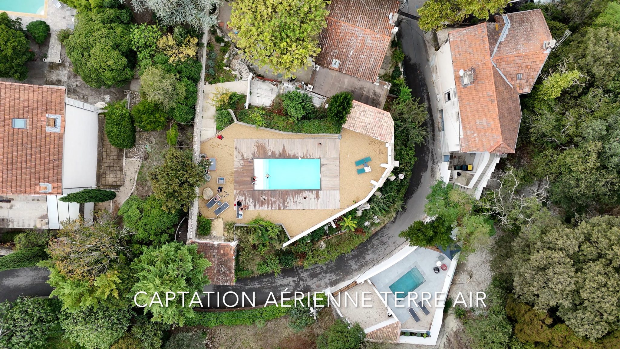 Vidéo par Drone et captation aérienne Marseille Cannes Avignon
